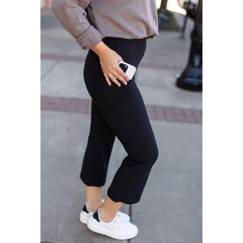 Lily's Effortless Flare Leggings with Pockets