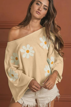 BiBi Flower Embroidery Loose Fit Knit Top