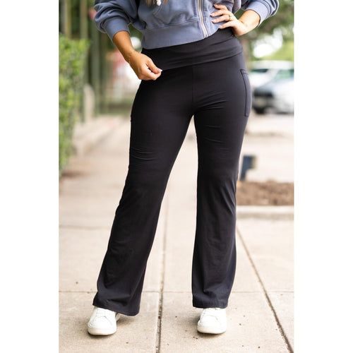 Hannah's Trendy Bootcut Fold Over Delight