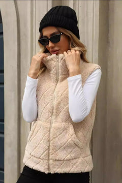 8a2af6f3-827f-4ecf-af77-db27e2a86d1c-Max