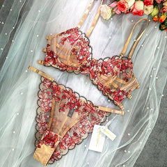Blossom Elegance Lace Lingerie Set
