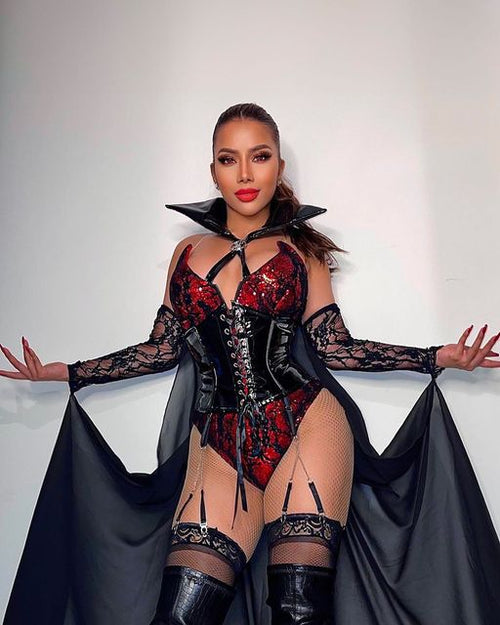 Seductive Nightshade Vampire Ensemble