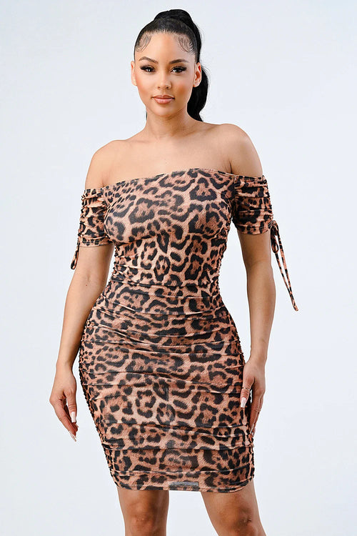 LEOPARD PRINT SHIRRING BODYCON DRESS