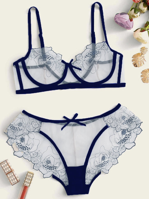 Juliet’s Midnight Rose Dream Set