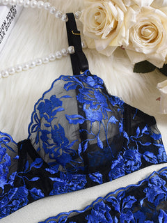 Mira's Rose Embrace Lace Set