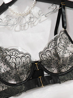 Lila's Lace Delight Set