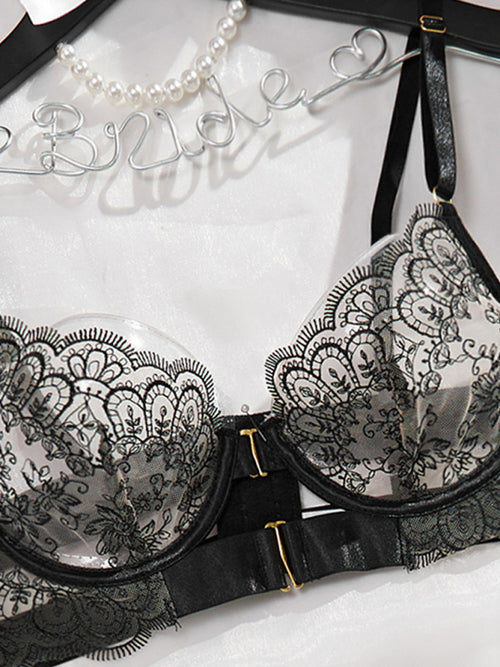 Lila's Lace Delight Set