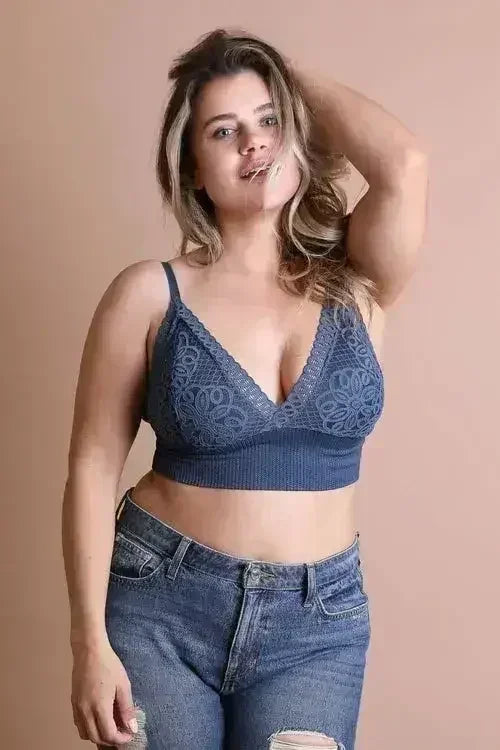 Plus Size Lace Brami – Stretchy Waistband, Elegant & Sexy