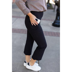 Lily's Effortless Flare Leggings with Pockets