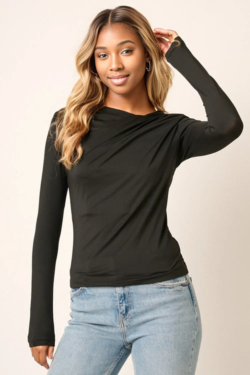 Slim & Chic Ruched Long Sleeve Top