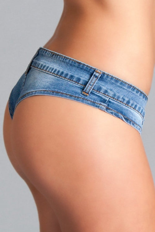 Harper's Bold Buns Out Summer Shorts