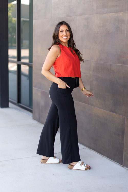 Jasmine's Effortless Wide Leg Pants Experience