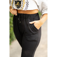 Mia's Effortless Ease Jogger for All-Day Wear