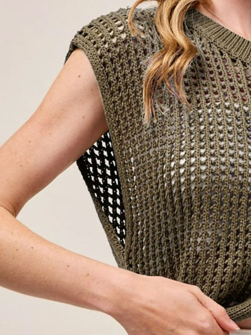 Luna's Bold Button Openwork Vest