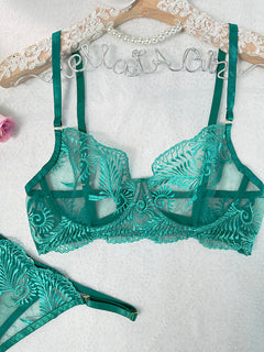 Green Elegant Essence Embroidery Lingerie Set