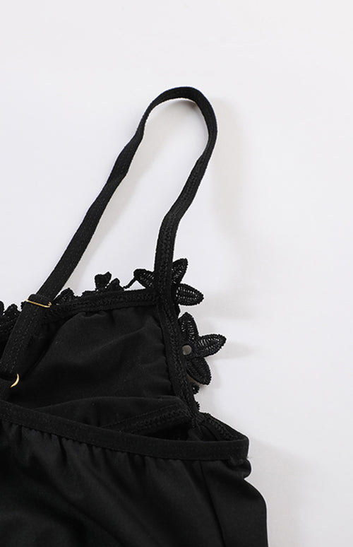 Lila's Lavender Lace Delight