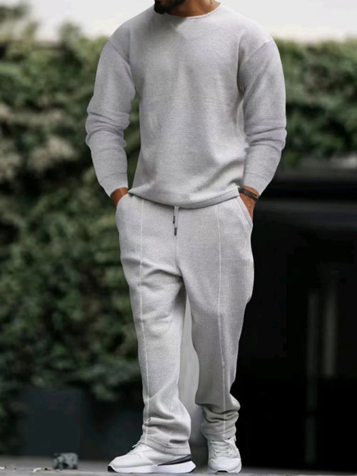 Masculine allure: Classic Autumn-Winter Suit