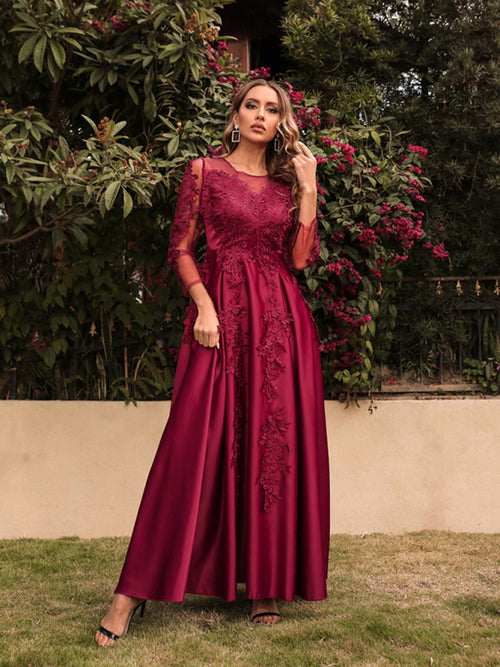 Elegant Lace Swing Long Dress: Effortless Sophistication
