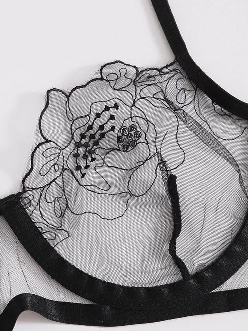 Juliet’s Midnight Rose Dream Set