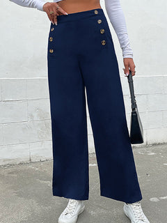 Feel Effortlessly Chic in Slim Button Pants! 🌿