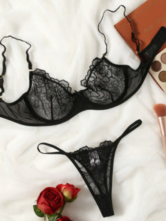Scarlet Desire Lace Bra Set