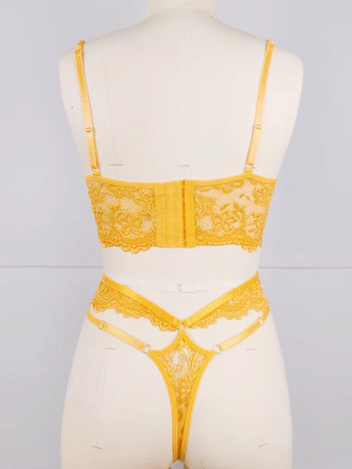 Floral Elegance Lace Bra Set